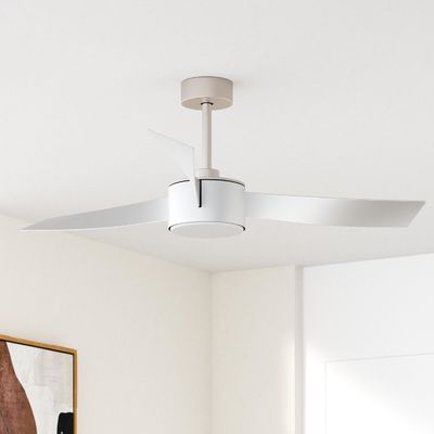 Iluminación de ventilador de techo de plata de 52 pulgadas con control remoto